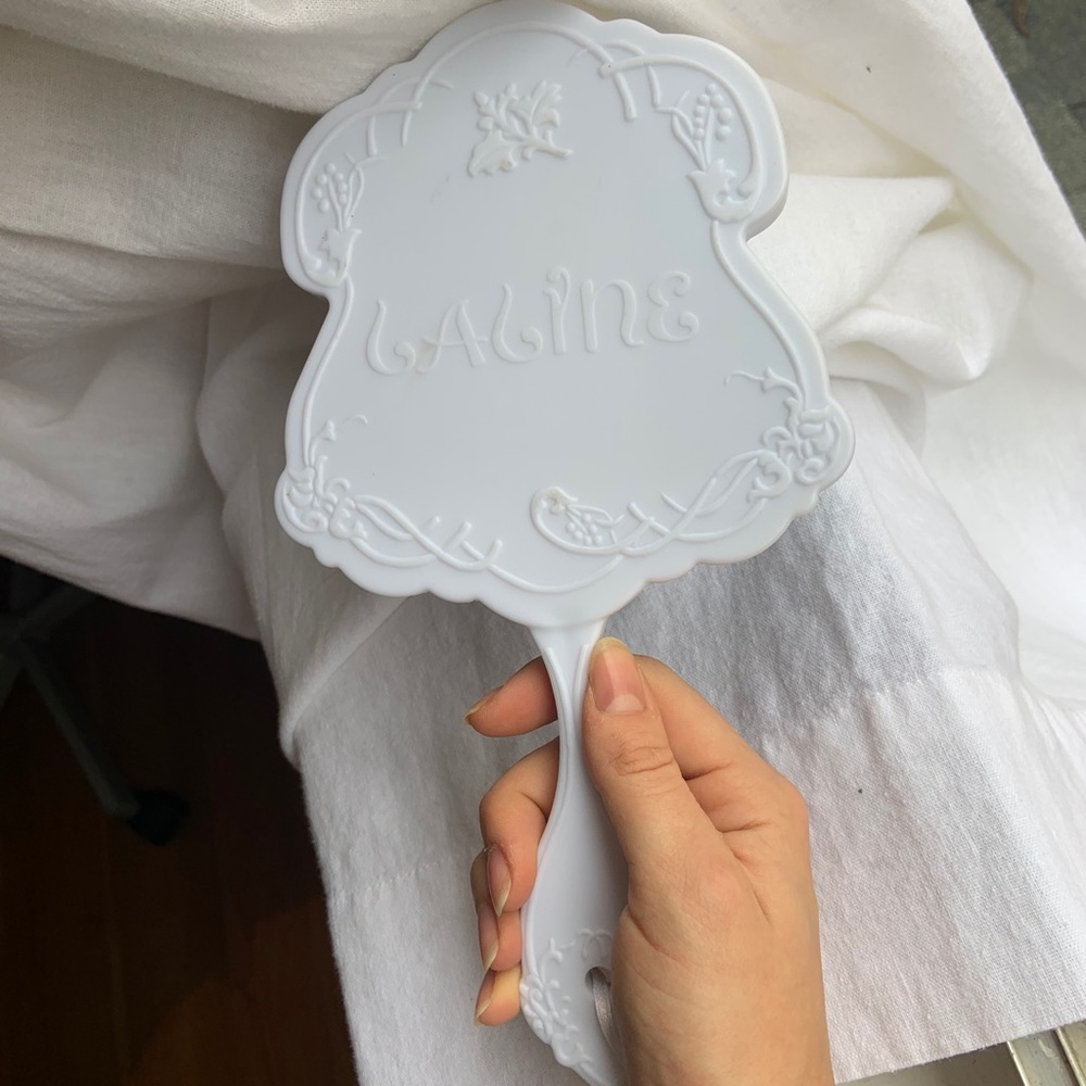 “Laline”hairbrush